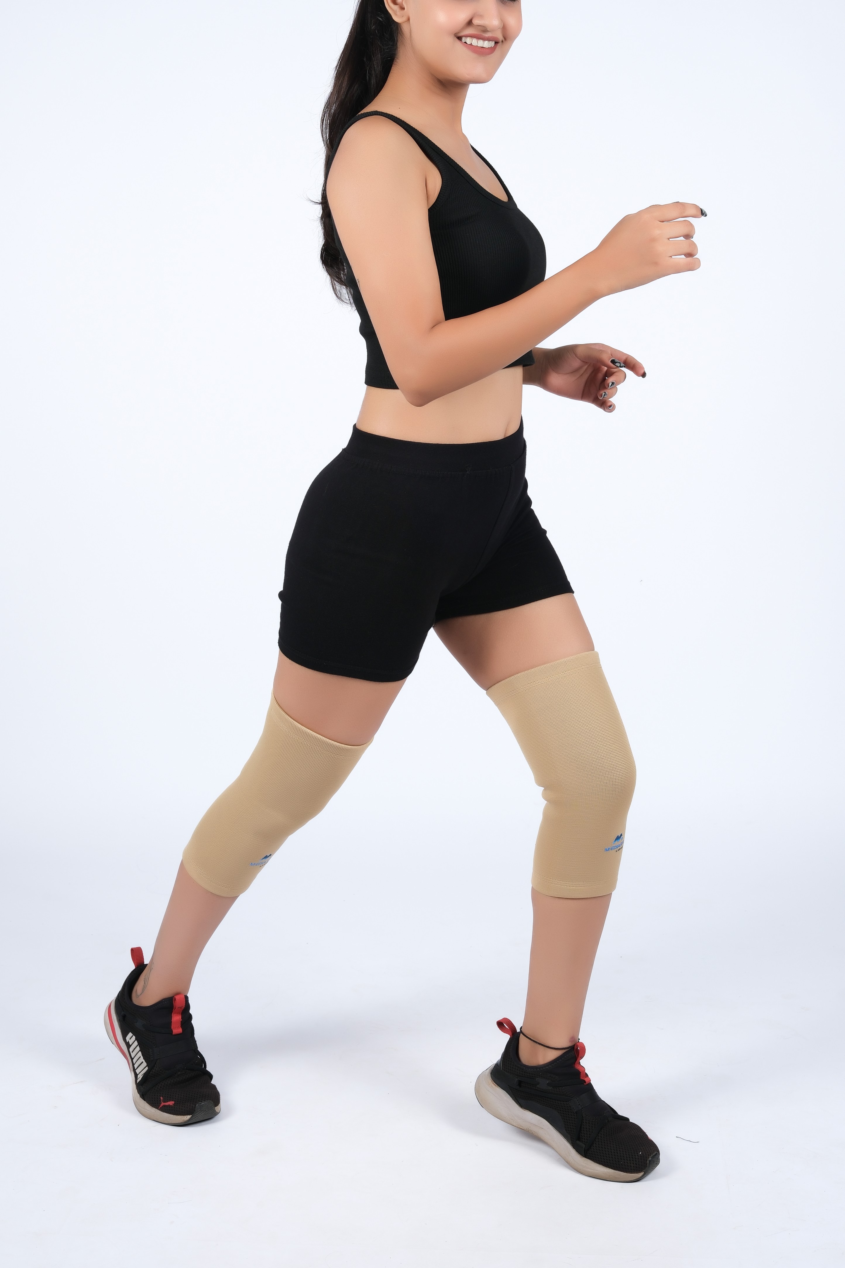 Knee cap premium